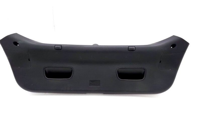 81750A2000WK Kia Cee'd Bagaj Kapak Trimi Alt 2012-2018 